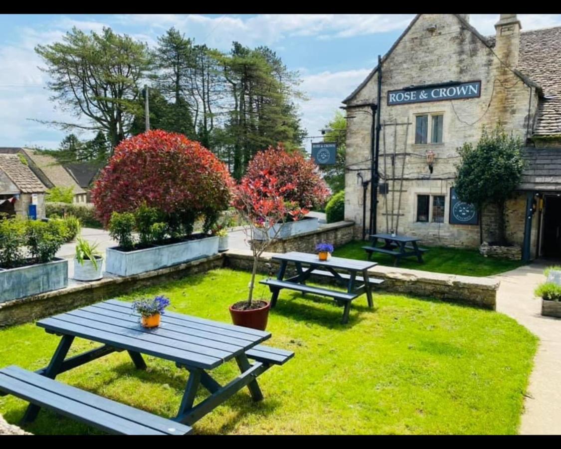 The Rose & Crown Farmhouse Kitchen Nympsfield Exteriér fotografie