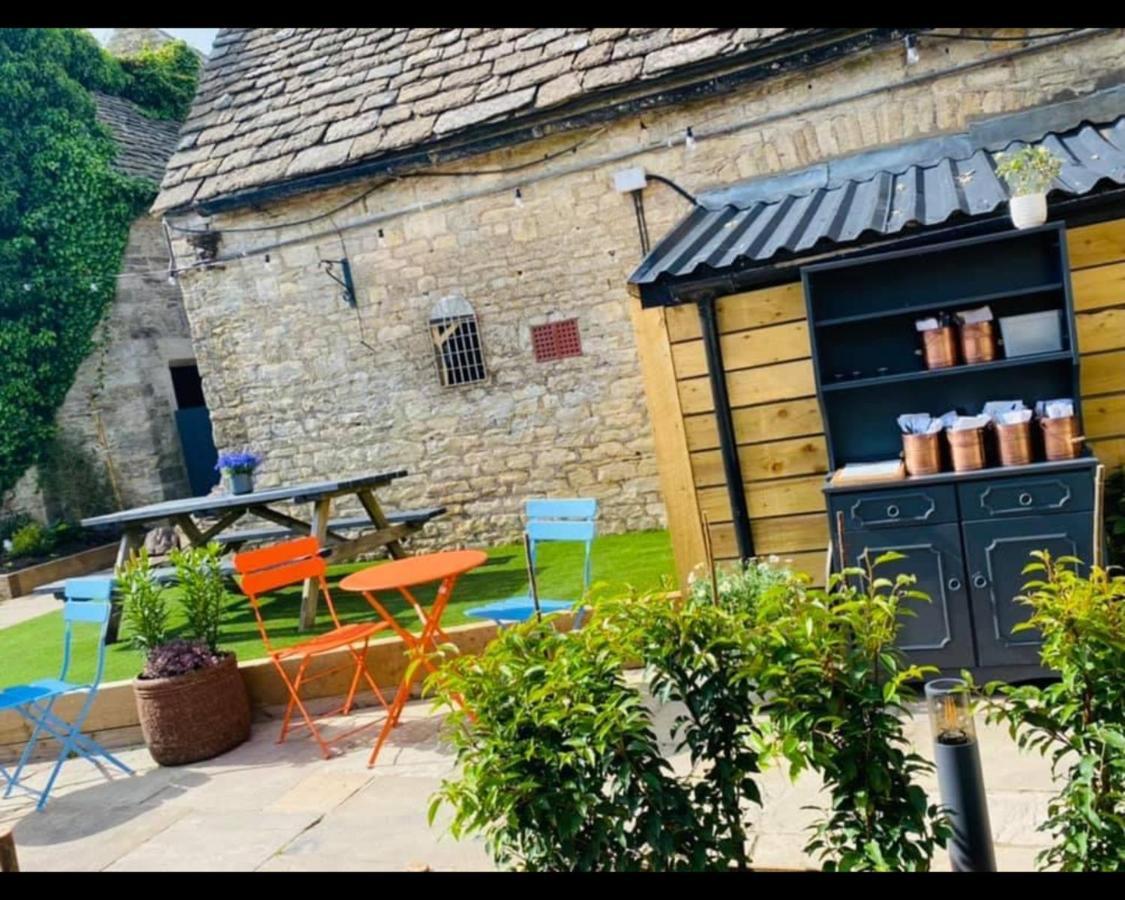 The Rose & Crown Farmhouse Kitchen Nympsfield Exteriér fotografie