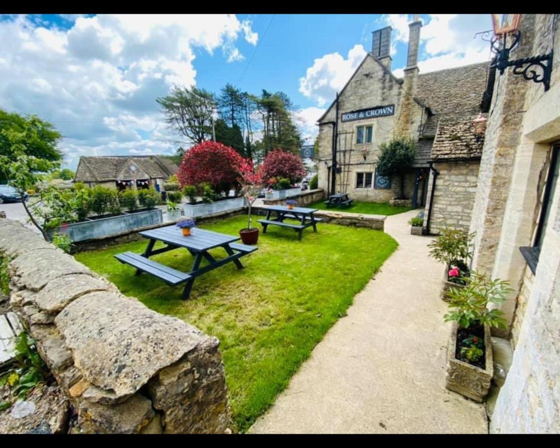 The Rose & Crown Farmhouse Kitchen Nympsfield Exteriér fotografie